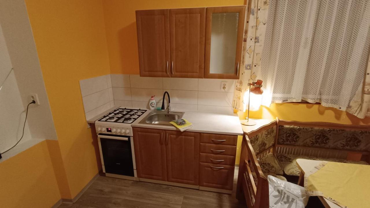Apartman Horni Slavkov Hodinarstvi Exterior photo