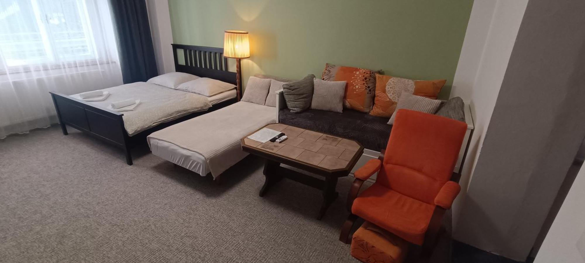 Apartman Horni Slavkov Hodinarstvi Exterior photo