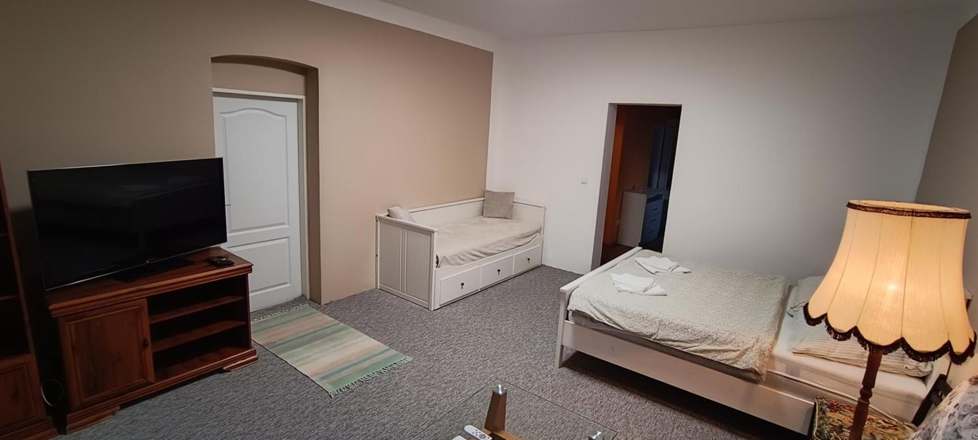Apartman Horni Slavkov Hodinarstvi Exterior photo